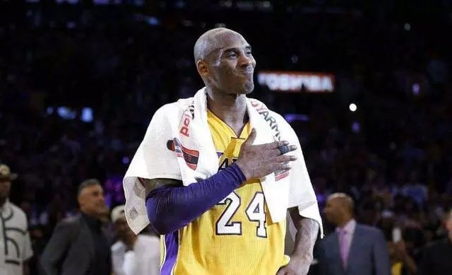 德天空：拜仁不打算冬窗外租威兹德姆，孔帕尼将给他出场时间（德天空：拜仁冬窗不考虑外租威兹德姆，孔帕尼将给予出场机会）