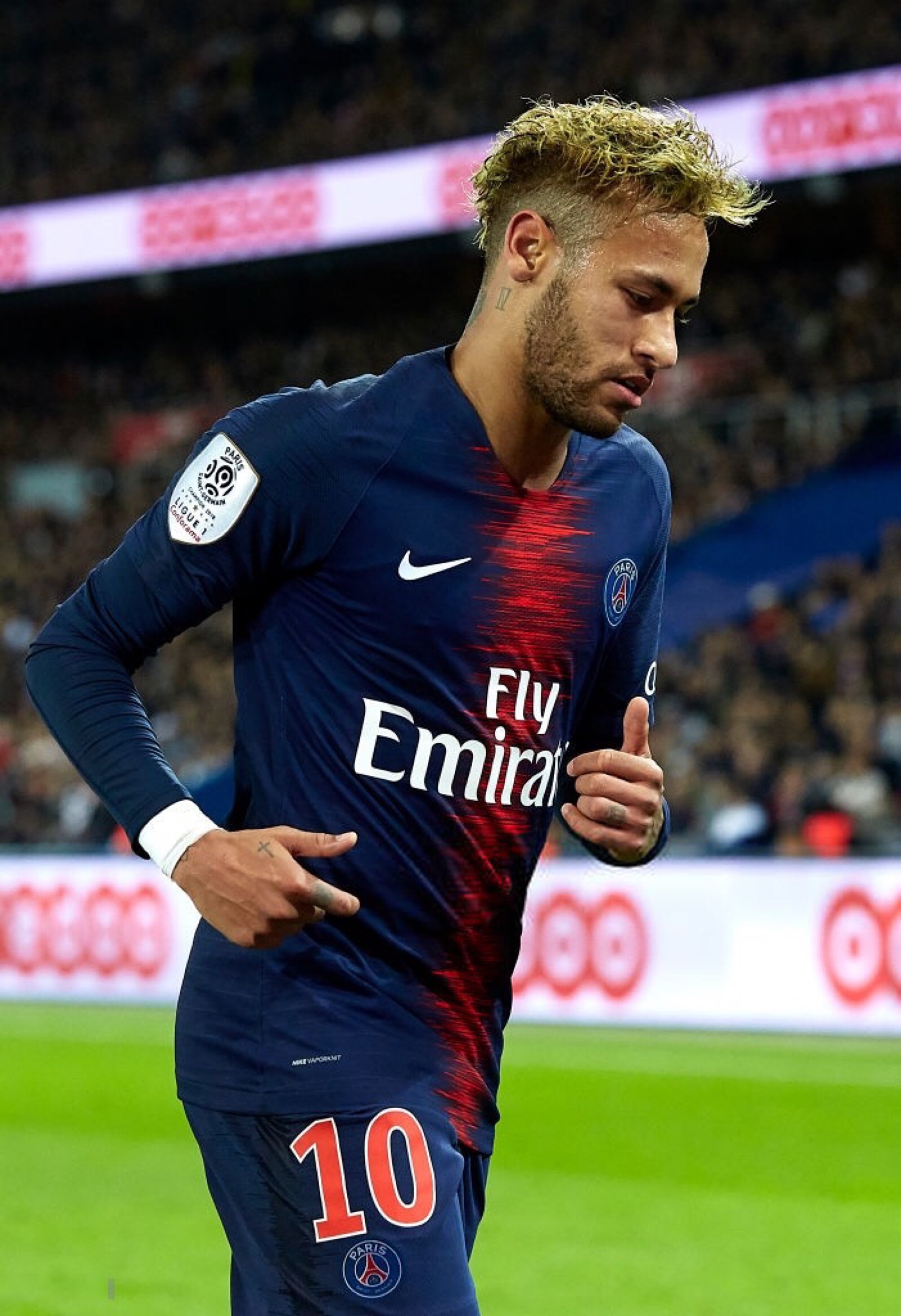 赵鹏：国安是中超老油条、反击效率很高，河南队不能掉以轻心（赵鹏：国安经验老到、反击犀利，河南队切勿大意）