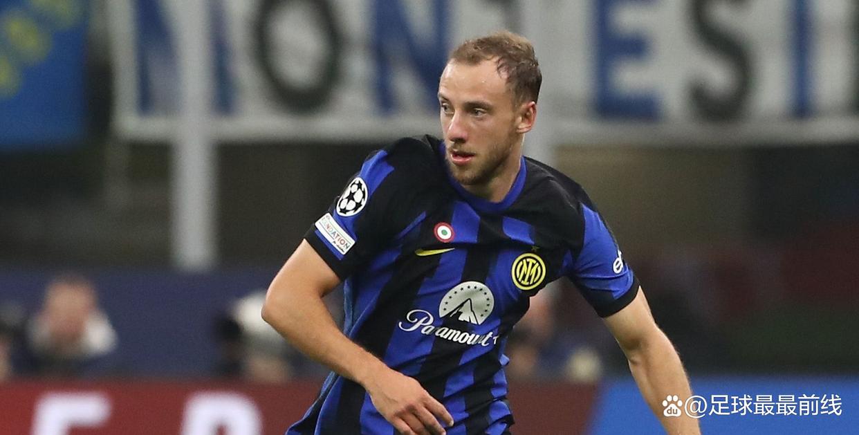 拜仁连续20场德甲进球超过2球，追平13／14赛季瓜帅的纪录（拜仁德甲已连续20场单场至少进3球，追平13／14赛季瓜帅纪录）